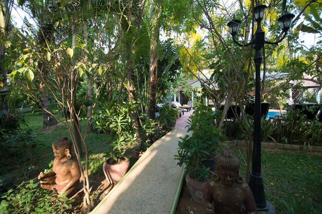 Sonalong Boutique Village & Resort Siem Reap Esterno foto